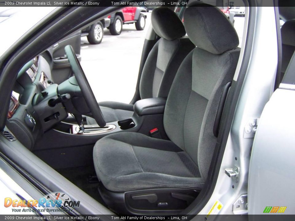 2009 Chevrolet Impala LS Silver Ice Metallic / Ebony Photo #8