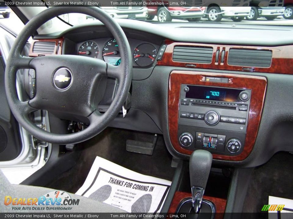 2009 Chevrolet Impala LS Silver Ice Metallic / Ebony Photo #13