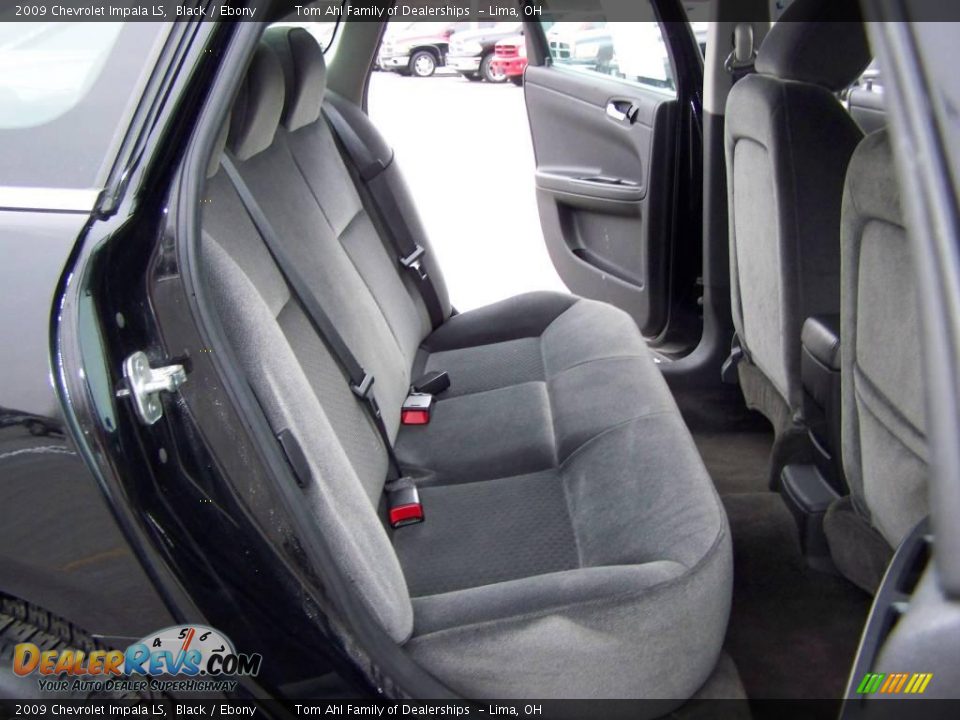 2009 Chevrolet Impala LS Black / Ebony Photo #11