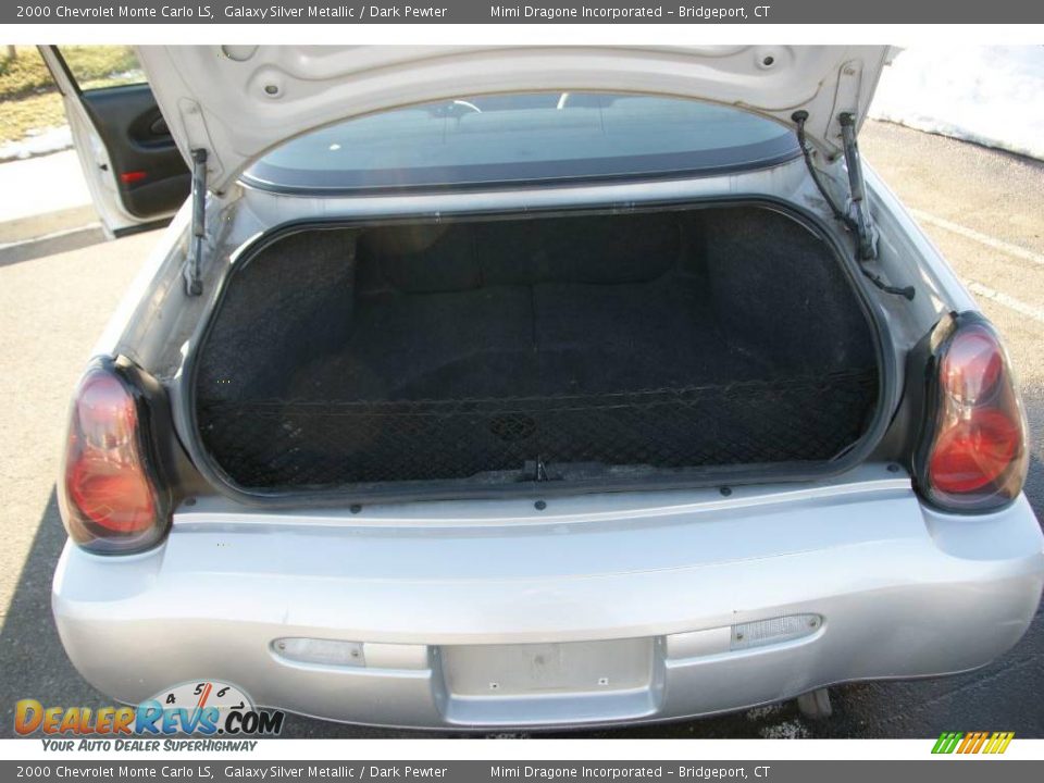 2000 Chevrolet Monte Carlo LS Galaxy Silver Metallic / Dark Pewter Photo #8