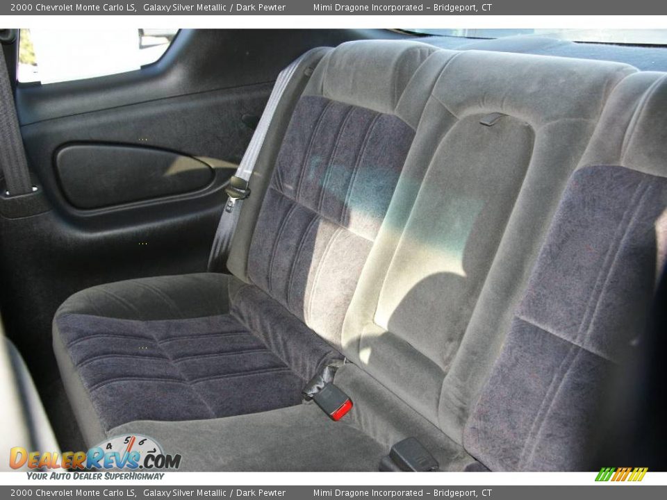 2000 Chevrolet Monte Carlo LS Galaxy Silver Metallic / Dark Pewter Photo #12