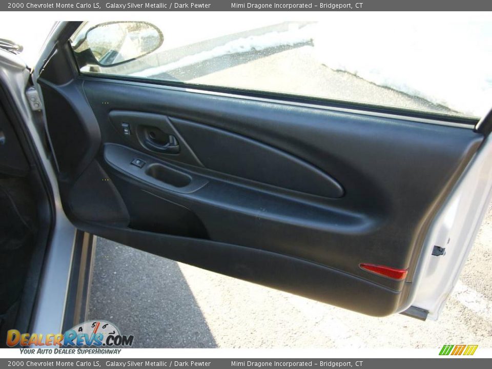 2000 Chevrolet Monte Carlo LS Galaxy Silver Metallic / Dark Pewter Photo #14