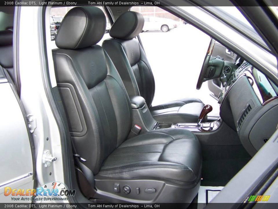 2008 Cadillac DTS Light Platinum / Ebony Photo #16