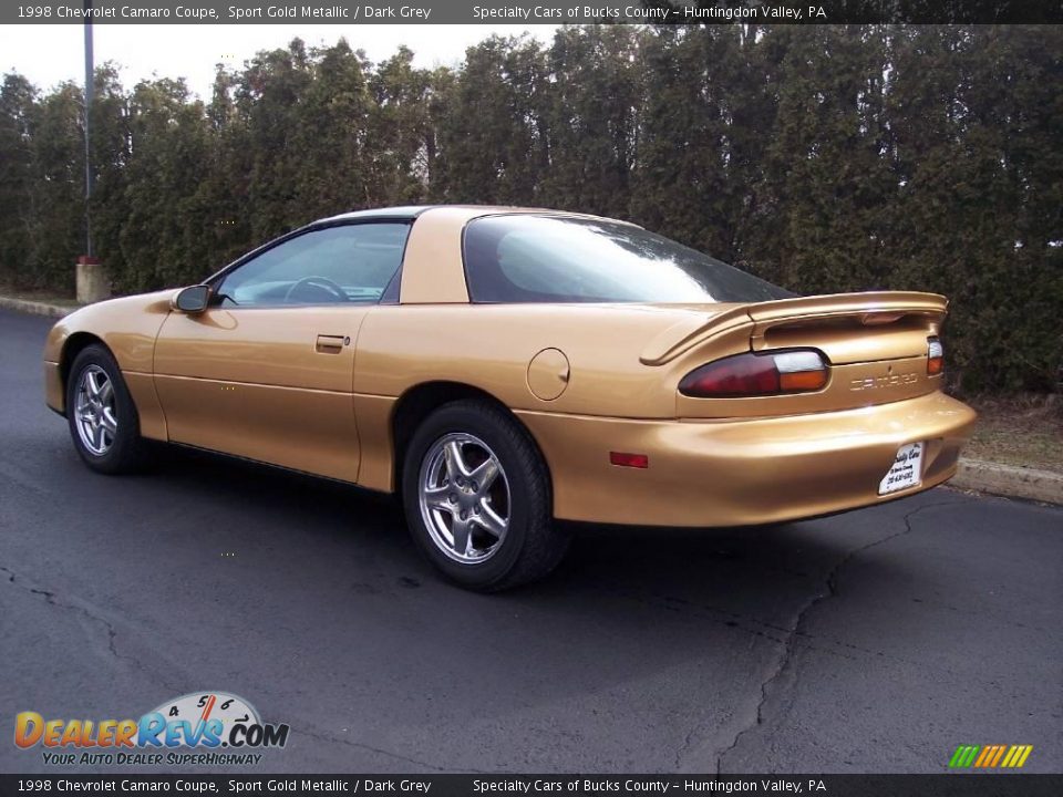 1998 Chevrolet Camaro Coupe Sport Gold Metallic / Dark Grey Photo #9