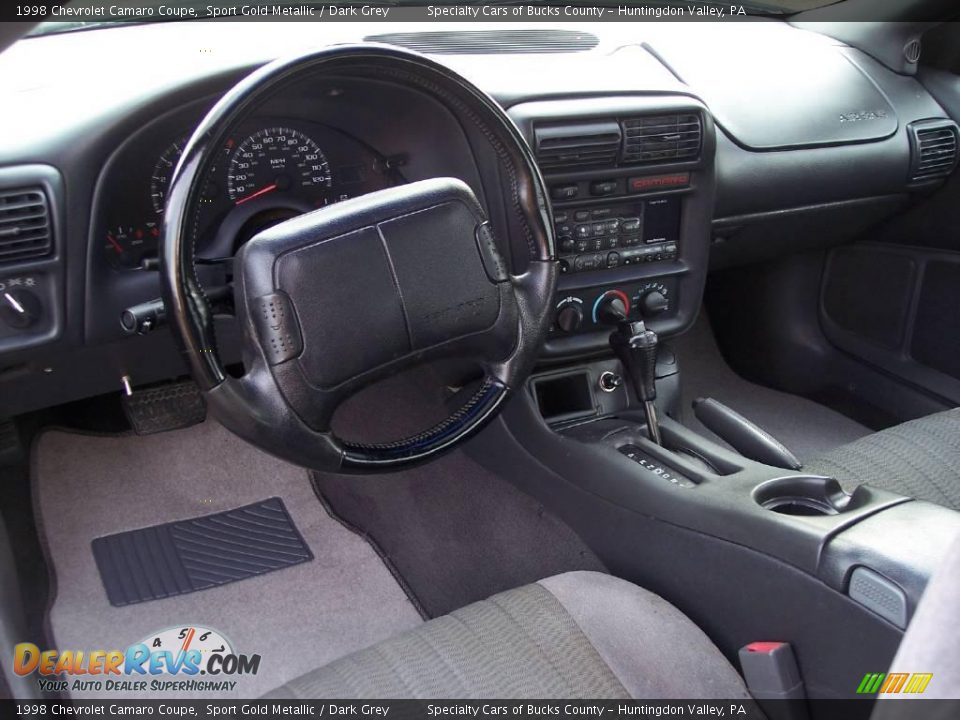 1998 Chevrolet Camaro Coupe Sport Gold Metallic / Dark Grey Photo #35