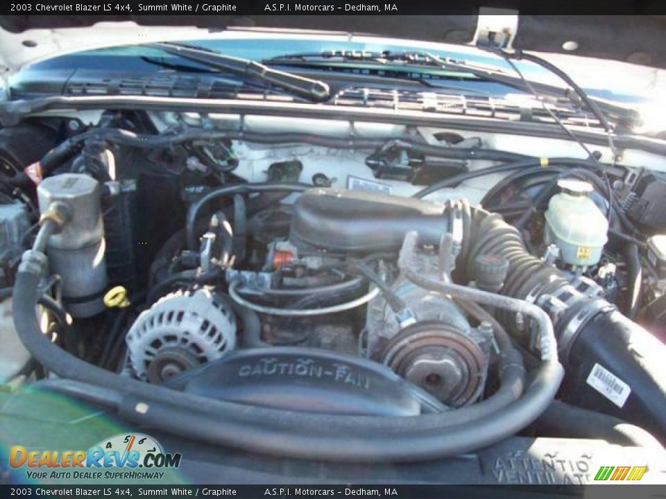 2003 Chevrolet Blazer LS 4x4 Summit White / Graphite Photo #13