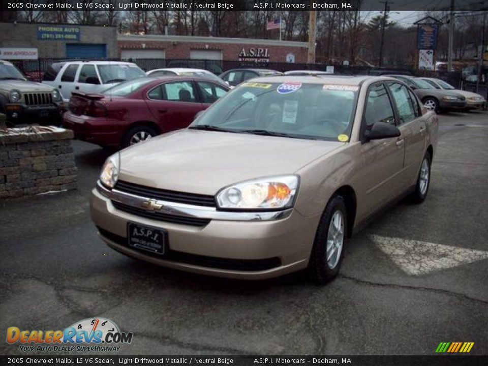 2005 Chevrolet Malibu LS V6 Sedan Light Driftwood Metallic / Neutral Beige Photo #1