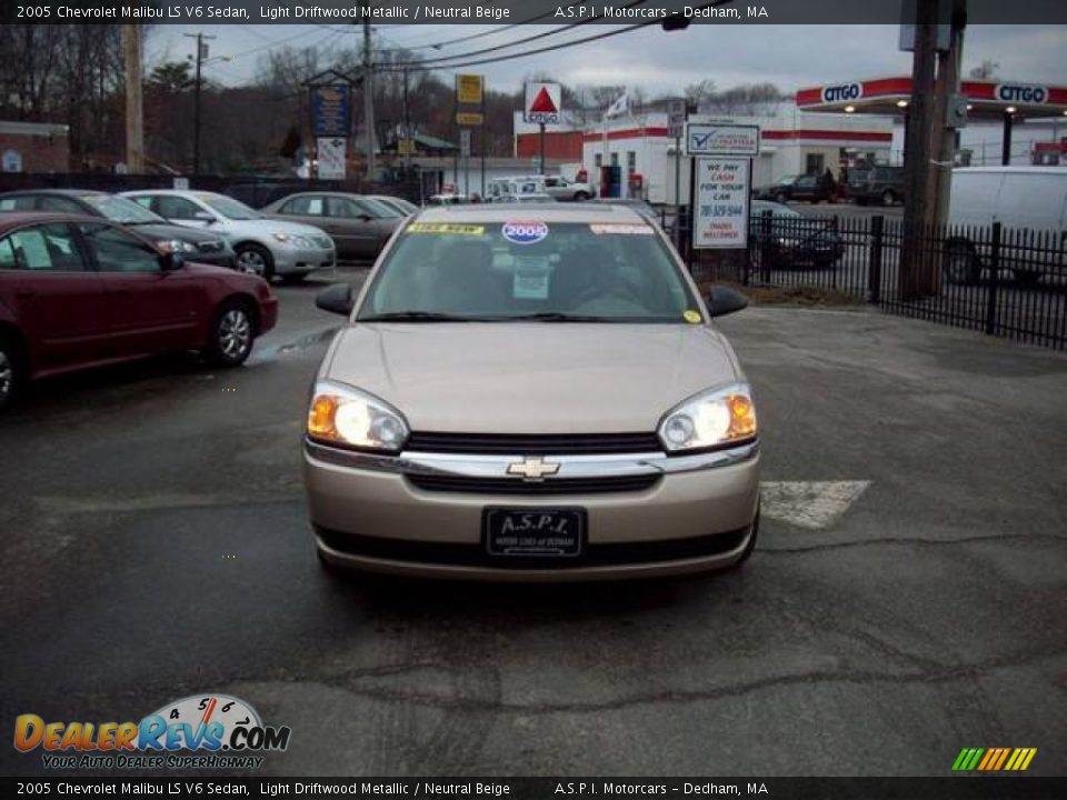 2005 Chevrolet Malibu LS V6 Sedan Light Driftwood Metallic / Neutral Beige Photo #8