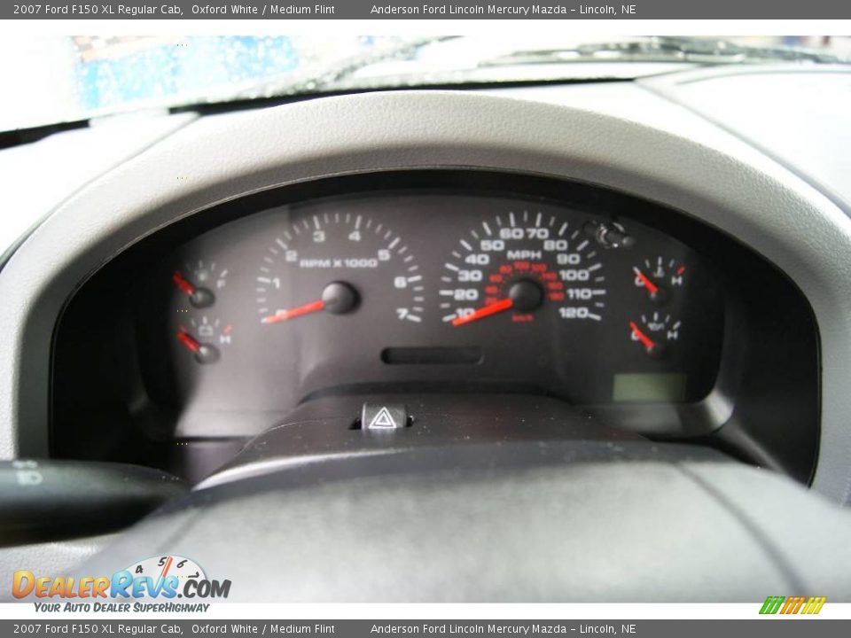 2007 Ford F150 XL Regular Cab Oxford White / Medium Flint Photo #21