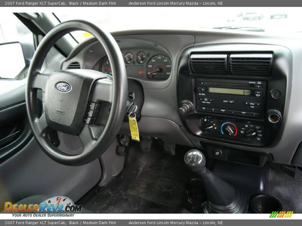 2007 Ford Ranger XLT SuperCab Black / Medium Dark Flint Photo #17