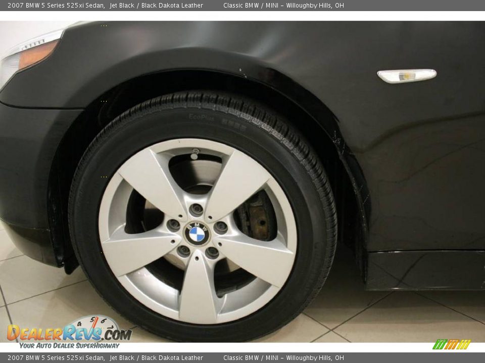 2007 BMW 5 Series 525xi Sedan Jet Black / Black Dakota Leather Photo #32