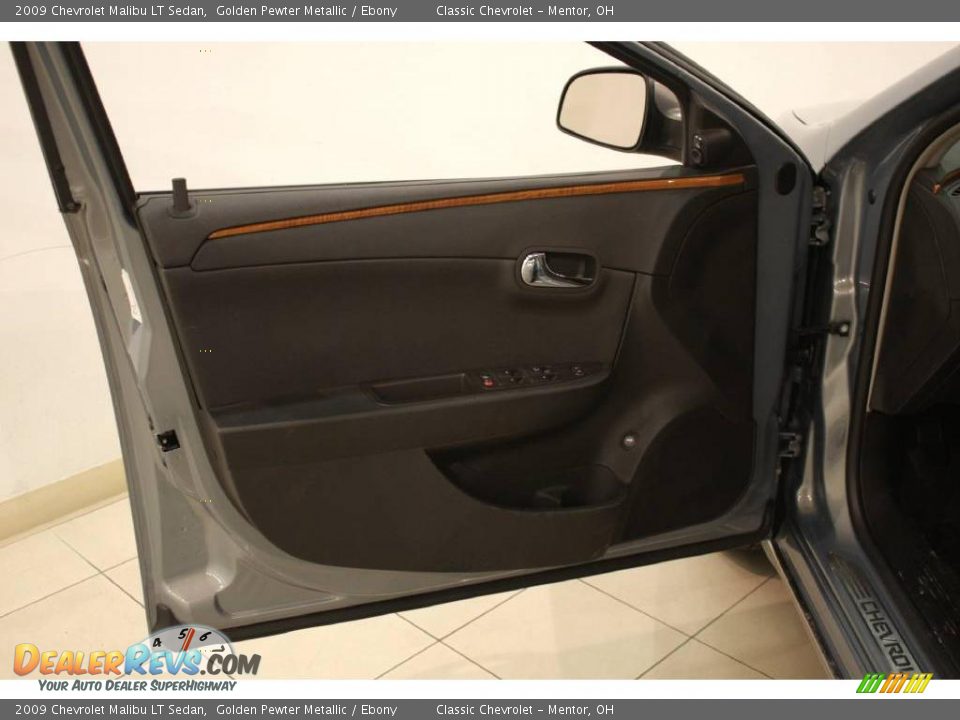 2009 Chevrolet Malibu LT Sedan Golden Pewter Metallic / Ebony Photo #8