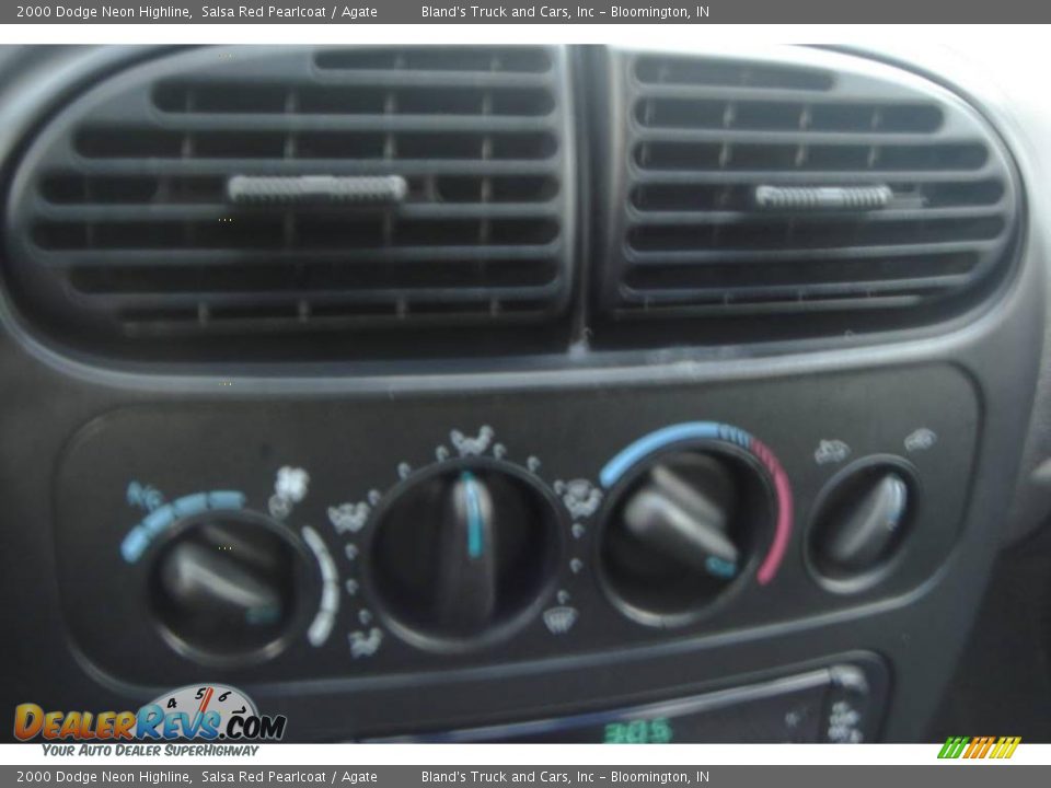 2000 Dodge Neon Highline Salsa Red Pearlcoat / Agate Photo #26