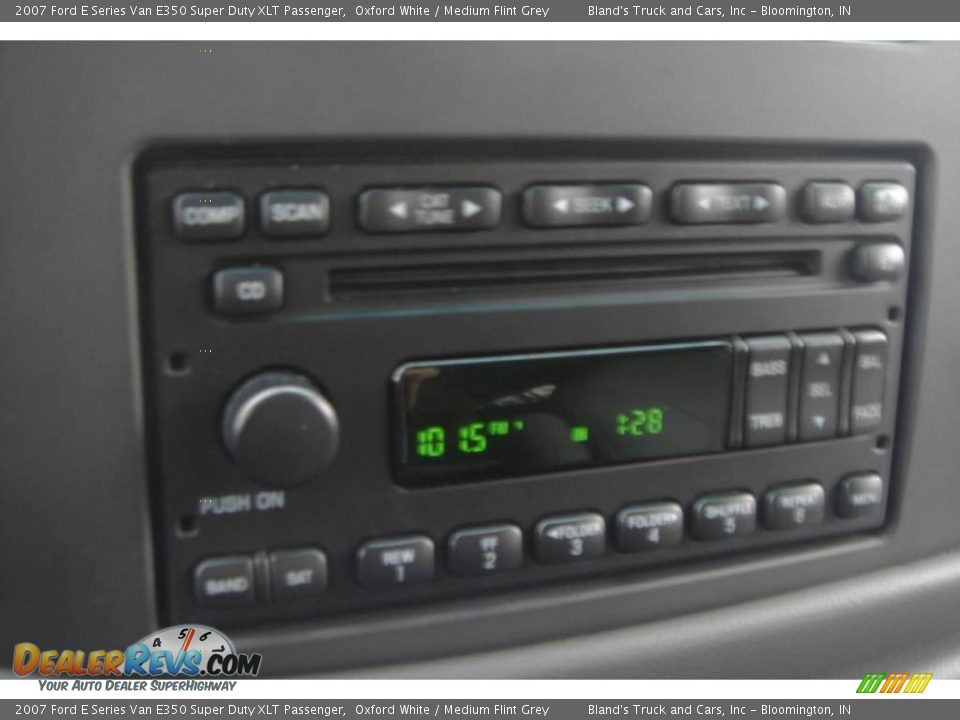 2007 Ford E Series Van E350 Super Duty XLT Passenger Oxford White / Medium Flint Grey Photo #25