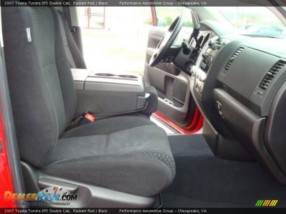 2007 Toyota Tundra SR5 Double Cab Radiant Red / Black Photo #16