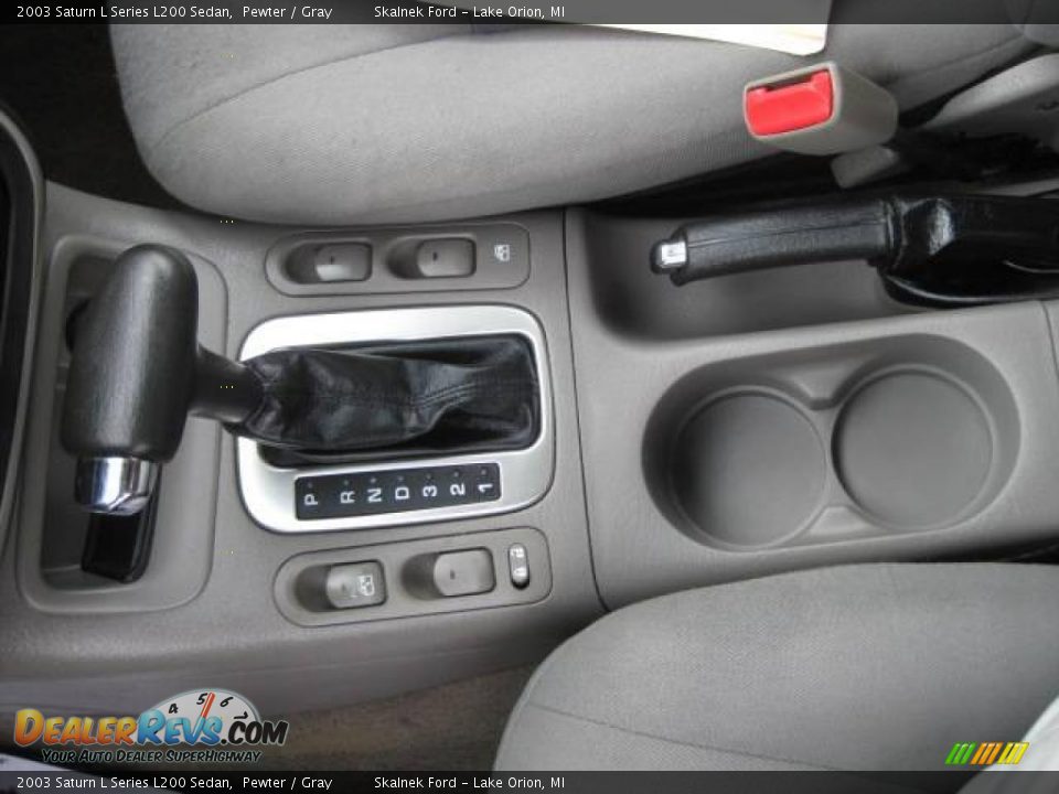 2003 Saturn L Series L200 Sedan Pewter / Gray Photo #29