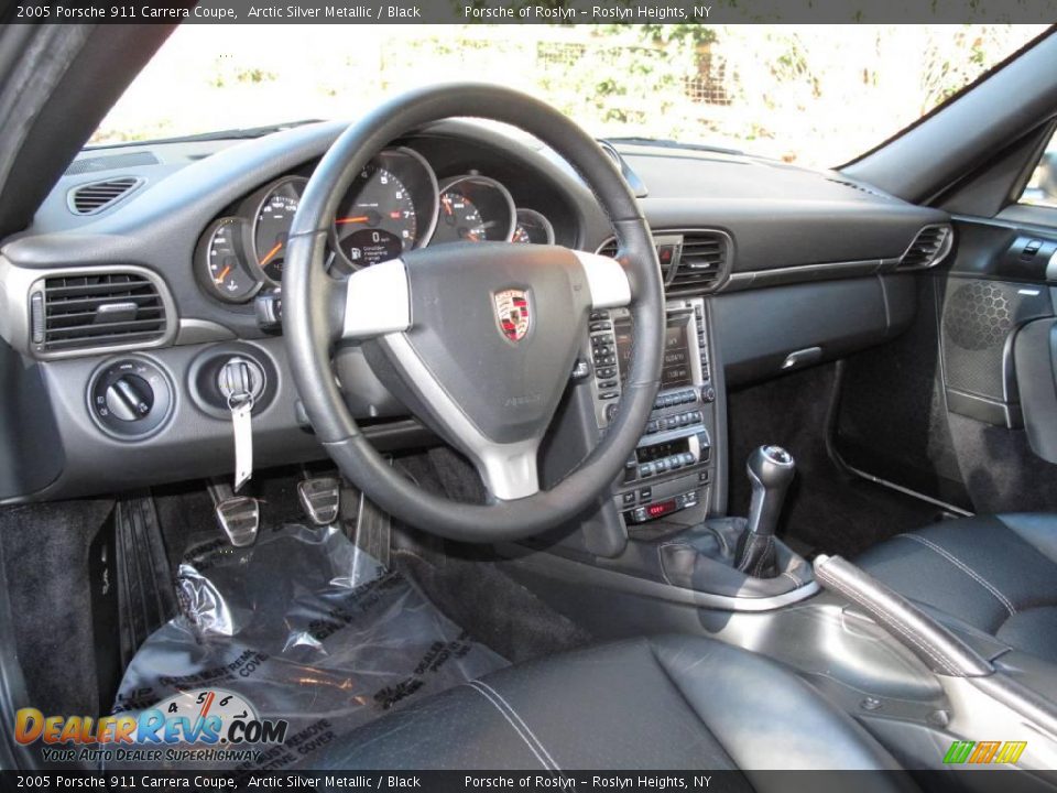 2005 Porsche 911 Carrera Coupe Arctic Silver Metallic / Black Photo #16