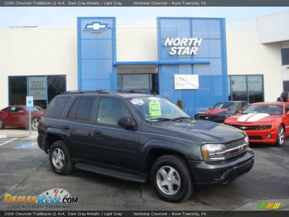 2006 Chevrolet TrailBlazer LS 4x4 Dark Gray Metallic / Light Gray Photo #1