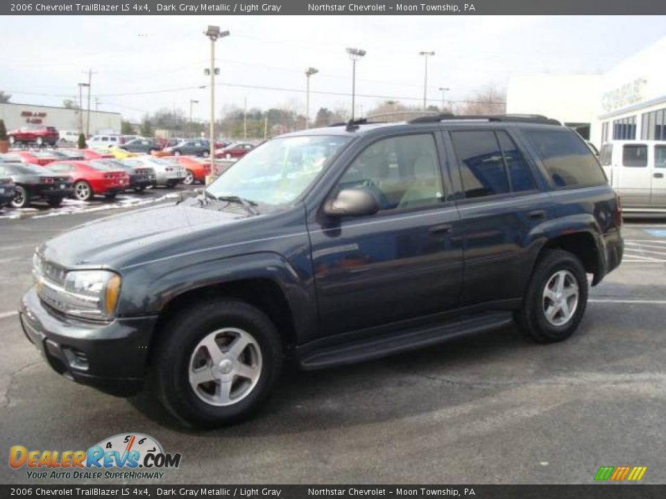 2006 Chevrolet TrailBlazer LS 4x4 Dark Gray Metallic / Light Gray Photo #7