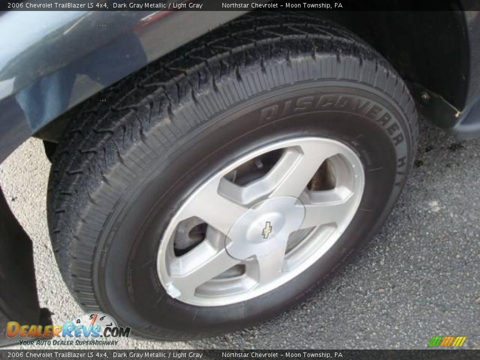2006 Chevrolet TrailBlazer LS 4x4 Dark Gray Metallic / Light Gray Photo #9