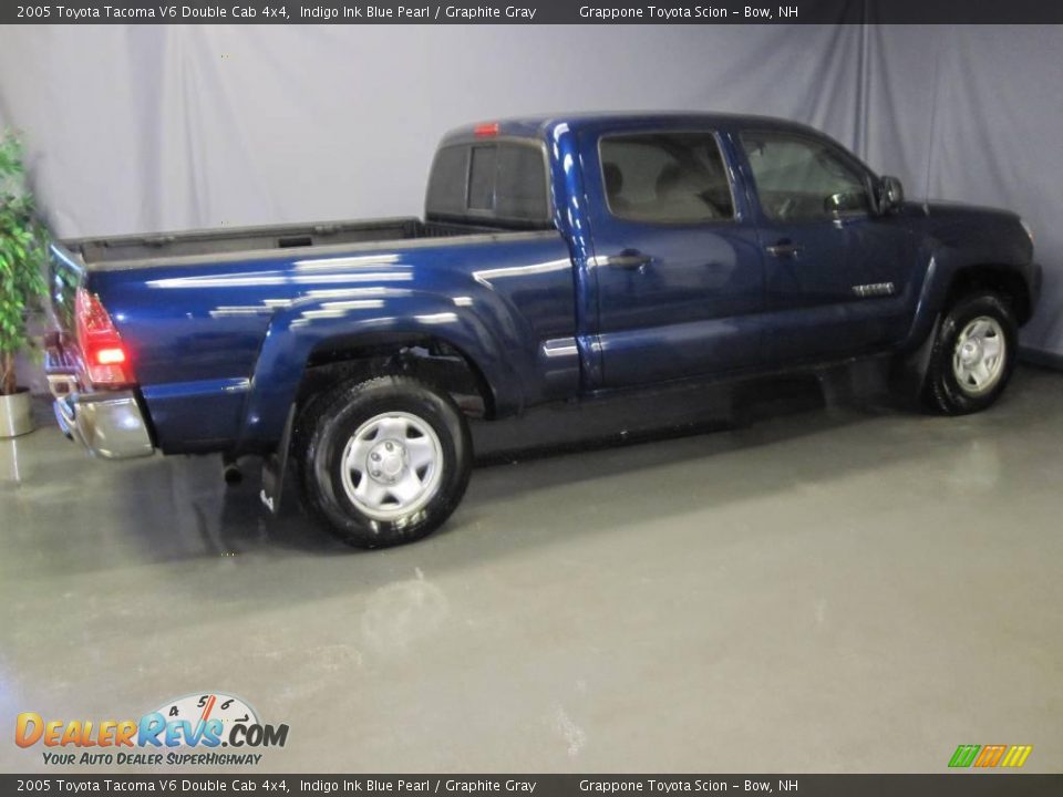 2005 Toyota Tacoma V6 Double Cab 4x4 Indigo Ink Blue Pearl / Graphite Gray Photo #3