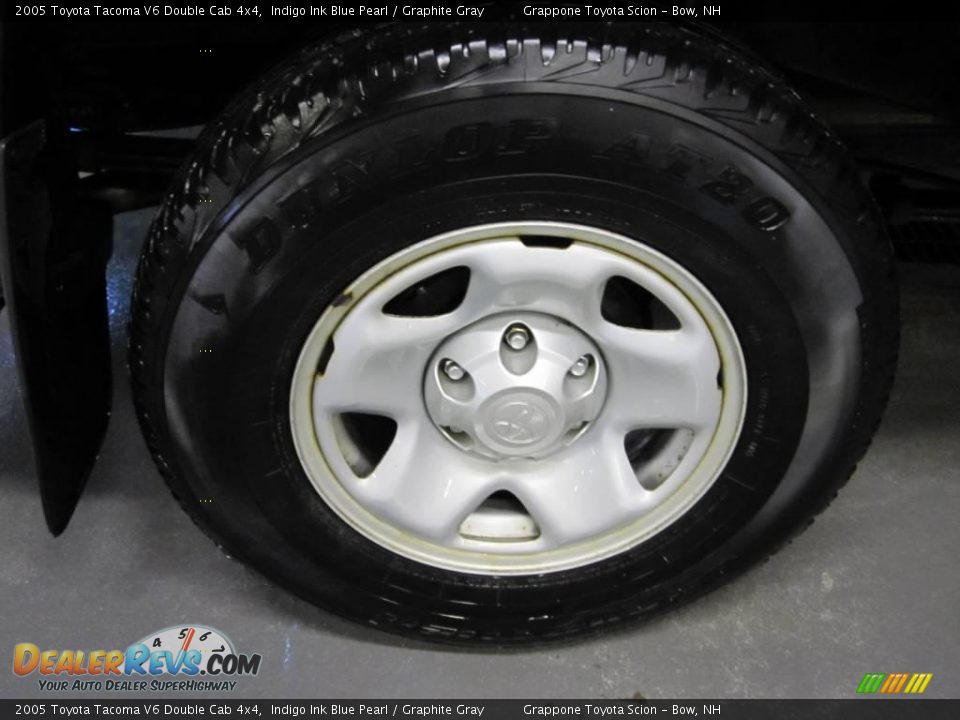 2005 Toyota Tacoma V6 Double Cab 4x4 Indigo Ink Blue Pearl / Graphite Gray Photo #4