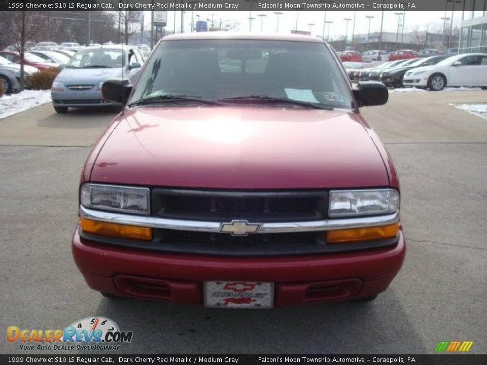 1999 Chevrolet S10 LS Regular Cab Dark Cherry Red Metallic / Medium Gray Photo #6