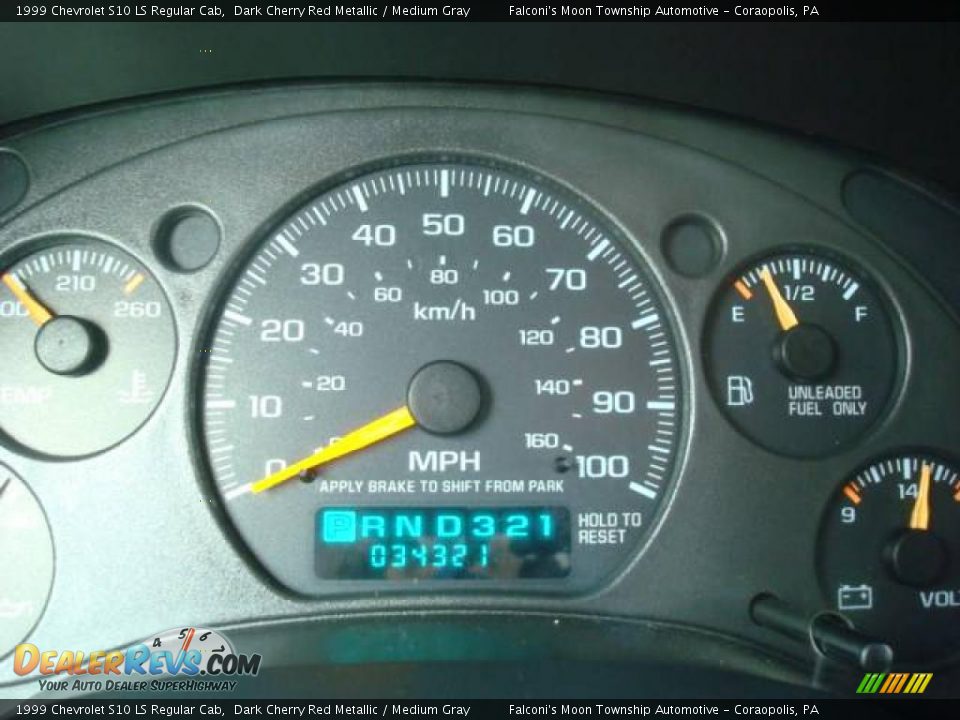 1999 Chevrolet S10 LS Regular Cab Dark Cherry Red Metallic / Medium Gray Photo #15