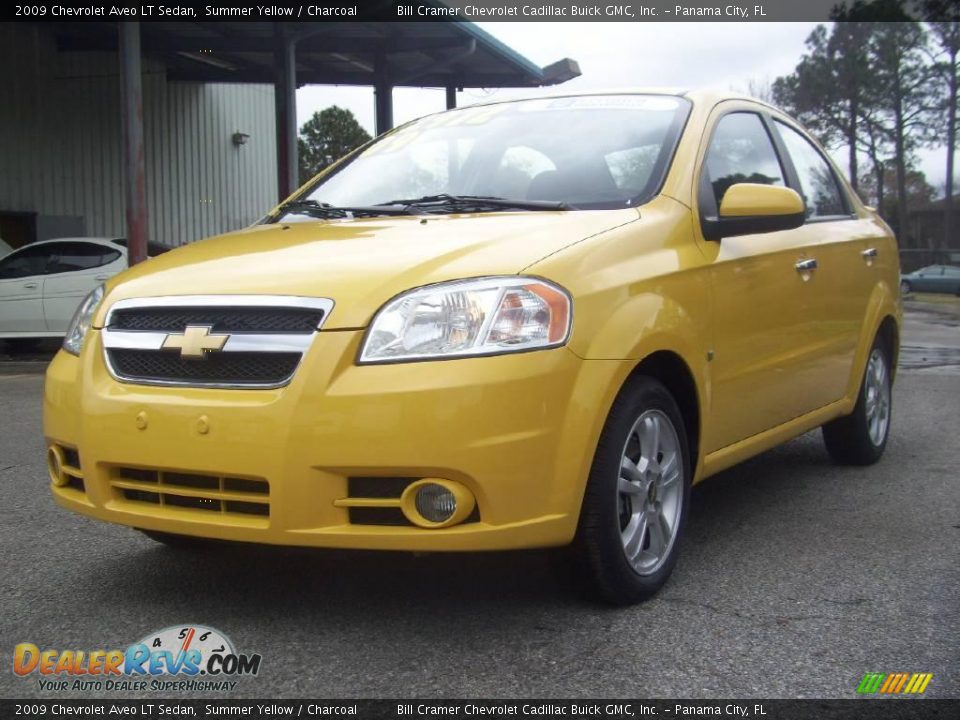 2009 Chevrolet Aveo LT Sedan Summer Yellow / Charcoal Photo #2