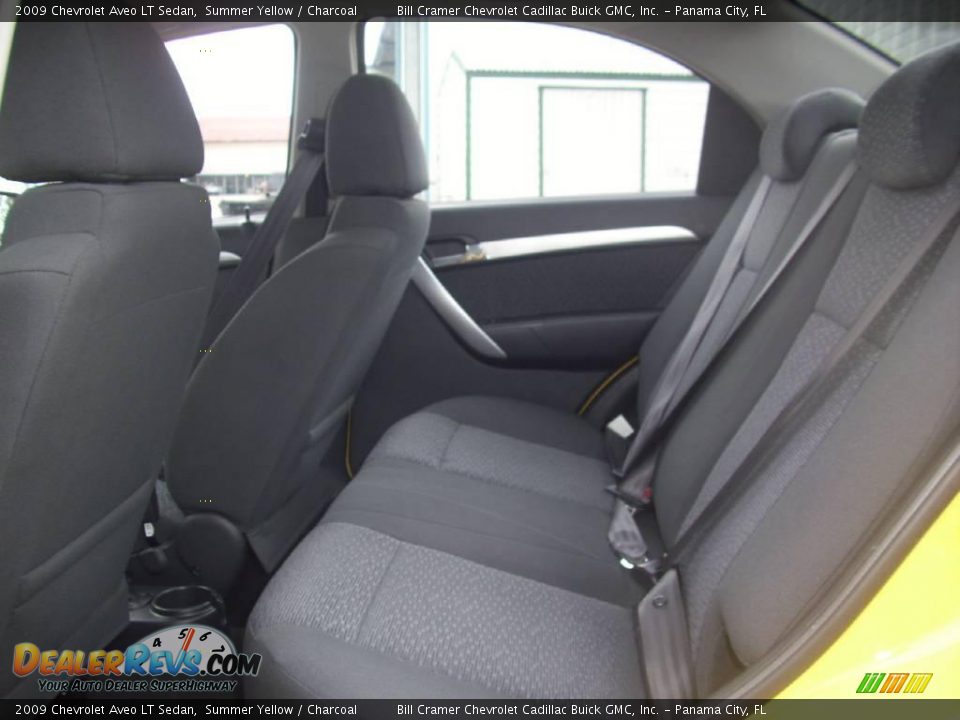 2009 Chevrolet Aveo LT Sedan Summer Yellow / Charcoal Photo #8