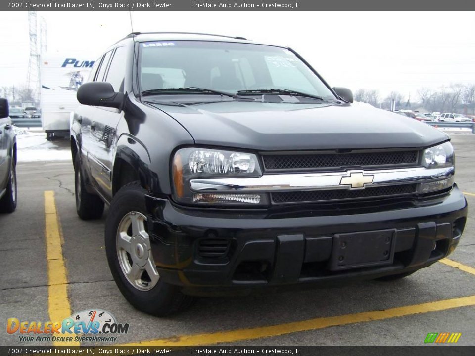 2002 Chevrolet TrailBlazer LS Onyx Black / Dark Pewter Photo #2
