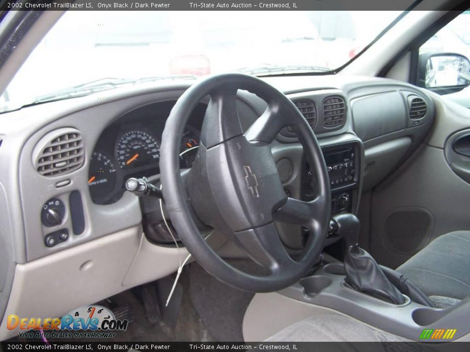 2002 Chevrolet TrailBlazer LS Onyx Black / Dark Pewter Photo #14