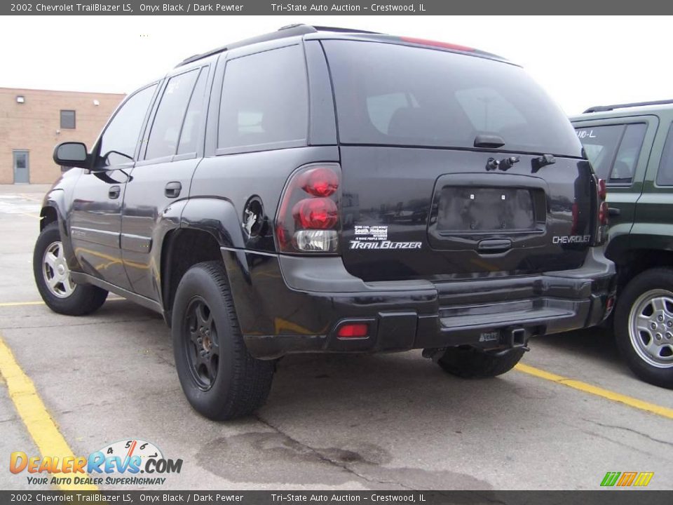 2002 Chevrolet TrailBlazer LS Onyx Black / Dark Pewter Photo #19