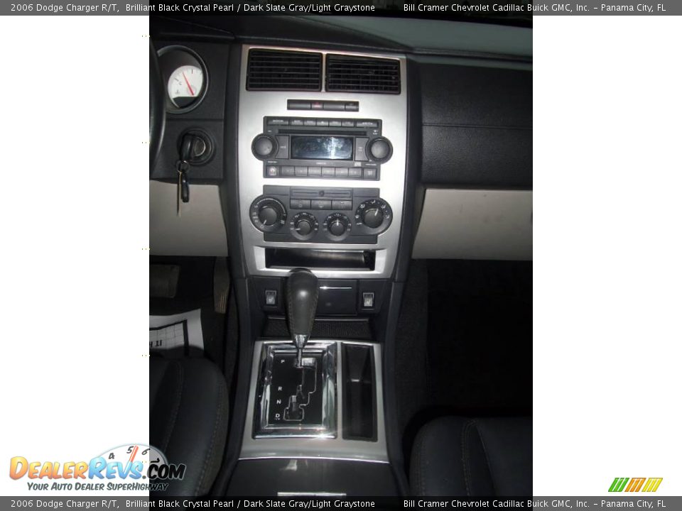 2006 Dodge Charger R/T Brilliant Black Crystal Pearl / Dark Slate Gray/Light Graystone Photo #8