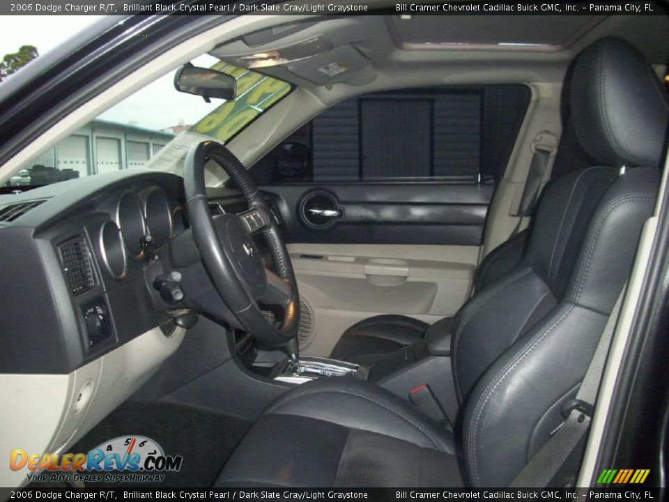 2006 Dodge Charger R/T Brilliant Black Crystal Pearl / Dark Slate Gray/Light Graystone Photo #9