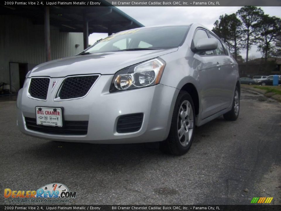 2009 Pontiac Vibe 2.4 Liquid Platinum Metallic / Ebony Photo #2