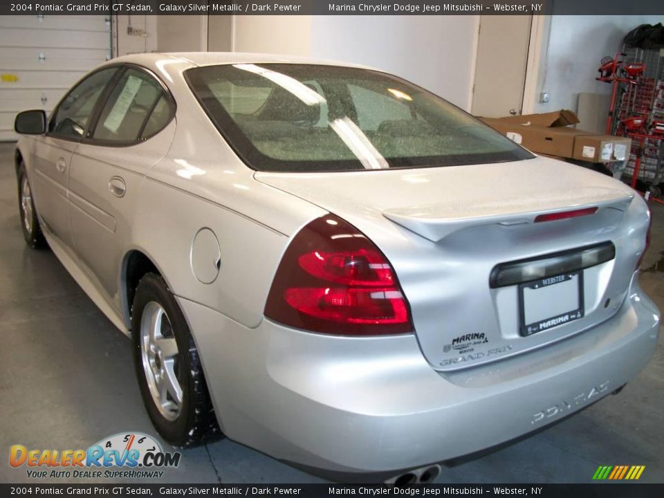 2004 Pontiac Grand Prix GT Sedan Galaxy Silver Metallic / Dark Pewter Photo #2