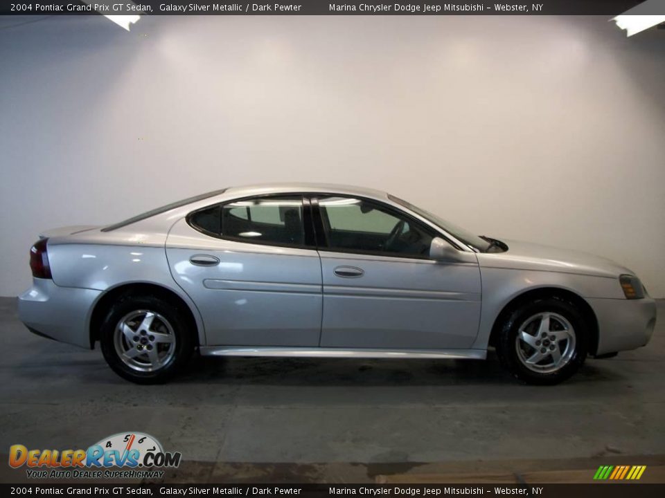 2004 Pontiac Grand Prix GT Sedan Galaxy Silver Metallic / Dark Pewter Photo #5