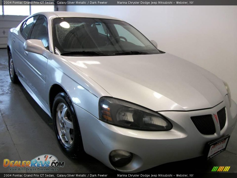 2004 Pontiac Grand Prix GT Sedan Galaxy Silver Metallic / Dark Pewter Photo #6