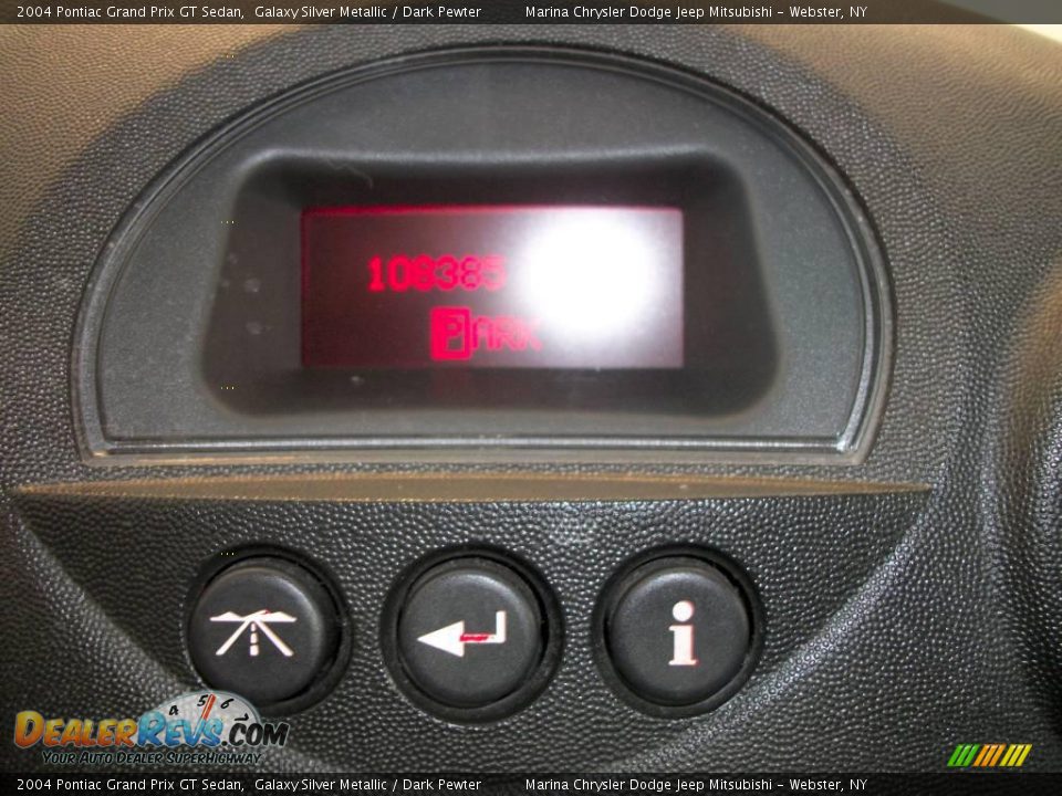 2004 Pontiac Grand Prix GT Sedan Galaxy Silver Metallic / Dark Pewter Photo #25