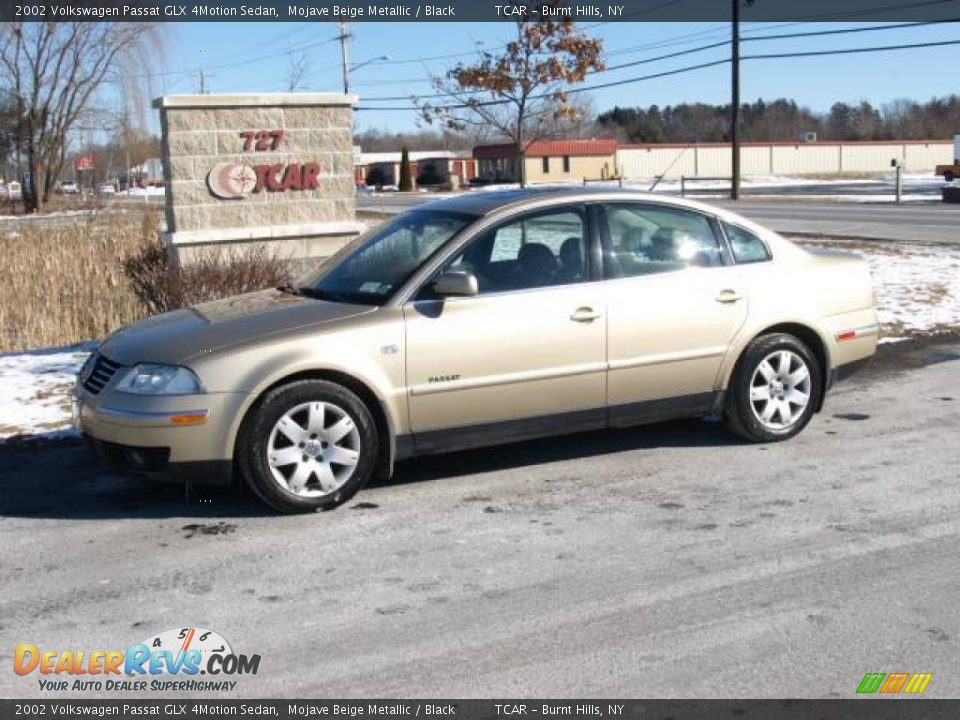 2002 Volkswagen Passat GLX 4Motion Sedan Mojave Beige Metallic / Black Photo #1