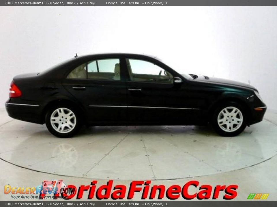 2003 Mercedes-Benz E 320 Sedan Black / Ash Grey Photo #4