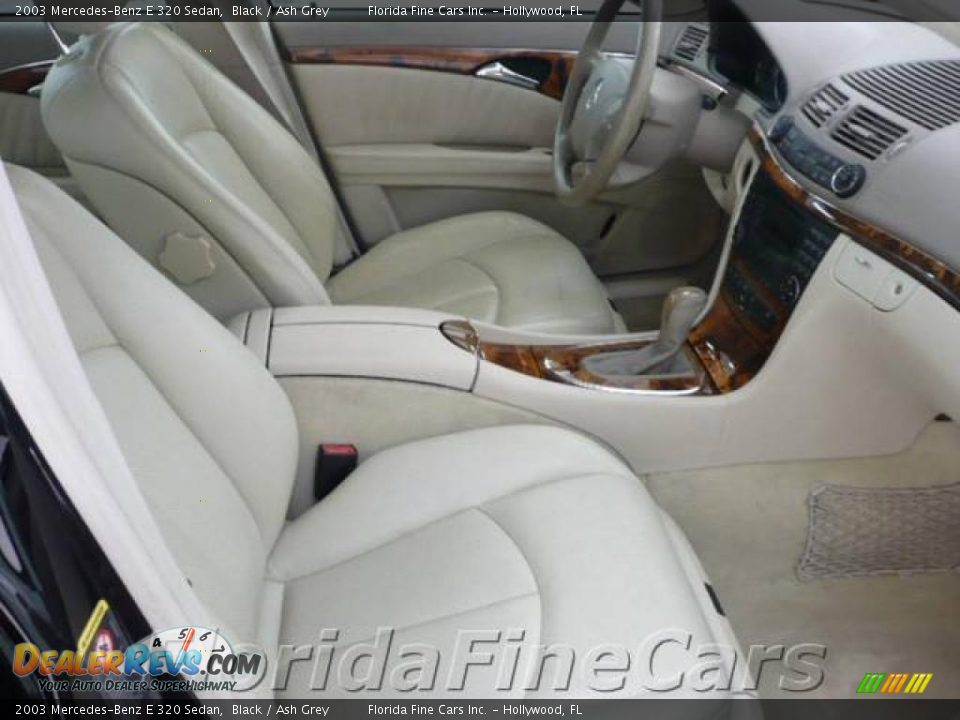 2003 Mercedes-Benz E 320 Sedan Black / Ash Grey Photo #13