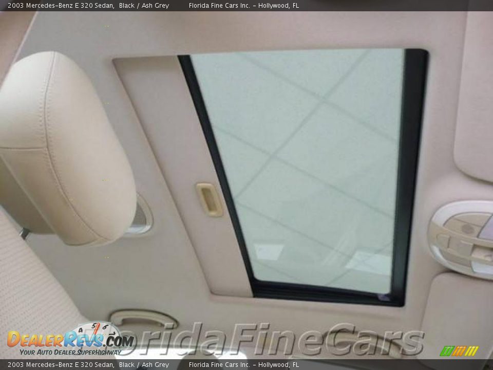 2003 Mercedes-Benz E 320 Sedan Black / Ash Grey Photo #18