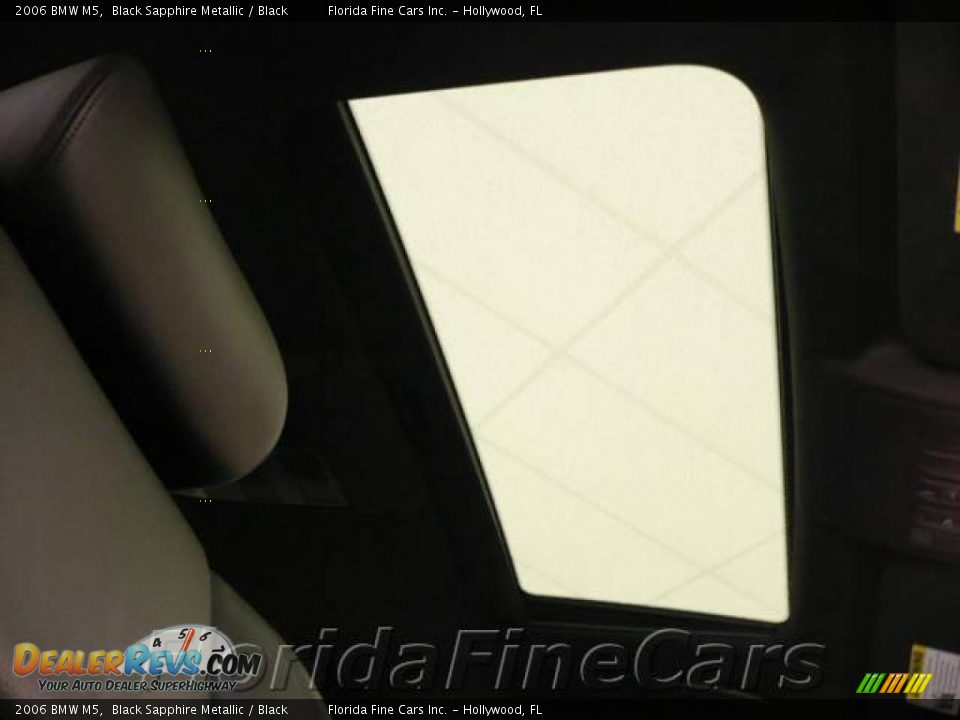 2006 BMW M5 Black Sapphire Metallic / Black Photo #21