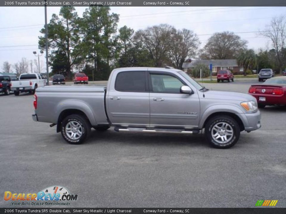 2006 Toyota Tundra SR5 Double Cab Silver Sky Metallic / Light Charcoal Photo #4
