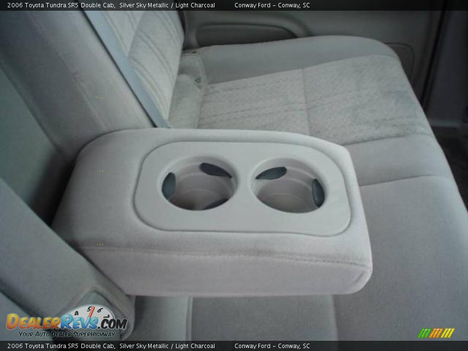 2006 Toyota Tundra SR5 Double Cab Silver Sky Metallic / Light Charcoal Photo #17