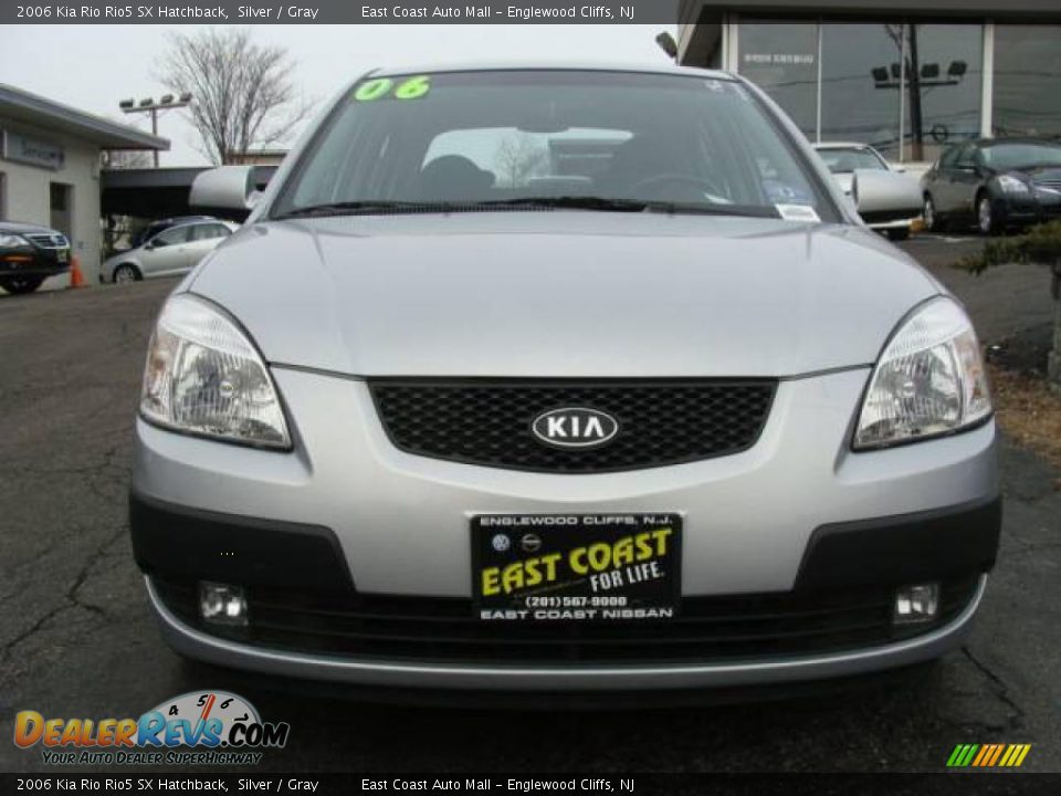 2006 Kia Rio Rio5 SX Hatchback Silver / Gray Photo #2