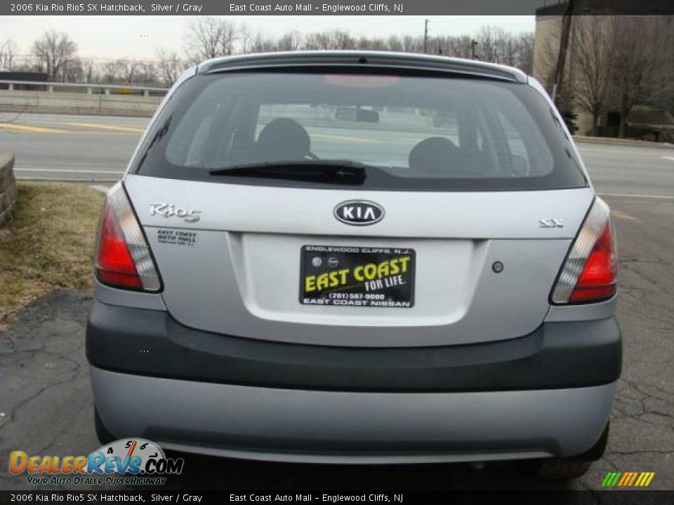 2006 Kia Rio Rio5 SX Hatchback Silver / Gray Photo #4