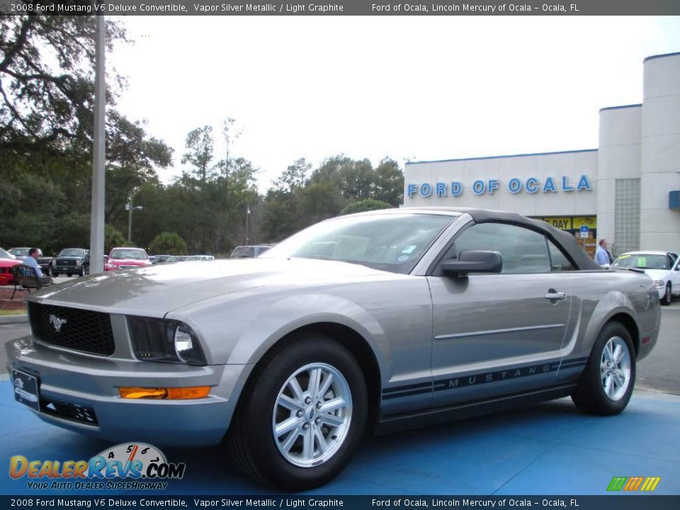 2008 Ford Mustang V6 Deluxe Convertible Vapor Silver Metallic / Light Graphite Photo #1